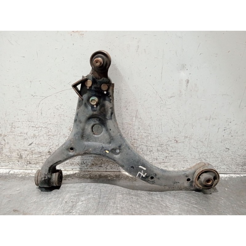 Recambio de brazo suspension inferior delantero izquierdo para kia carnival / grand carnival iii (vq) 2.9 crdi referencia OEM IA