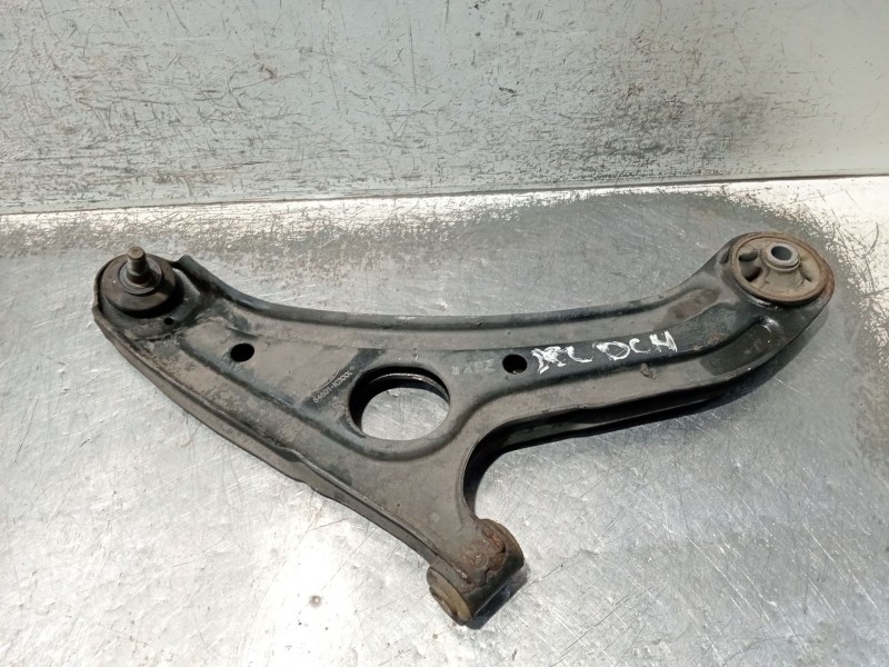 Recambio de brazo suspension inferior delantero derecho para hyundai getz (tb) 1.1 referencia OEM IAM 54501ICXXX  