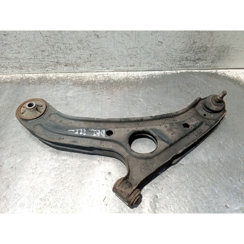 Recambio de brazo suspension inferior delantero izquierdo para hyundai getz (tb) 1.1 referencia OEM IAM 54500ICXXX  