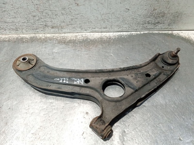 Recambio de brazo suspension inferior delantero izquierdo para hyundai getz (tb) 1.1 referencia OEM IAM 54500ICXXX  
