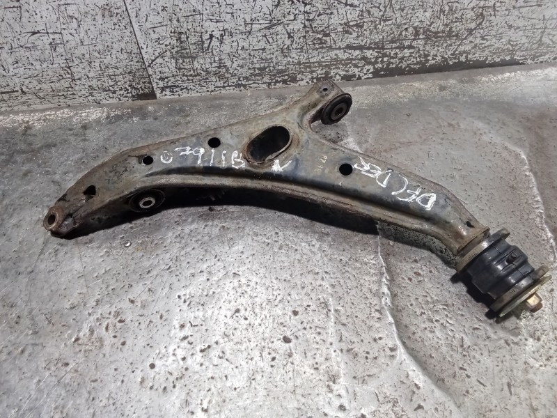 Recambio de brazo suspension inferior delantero derecho para honda civic vi hatchback (ej, ek) 1.5 i (ek3) referencia OEM IAM   