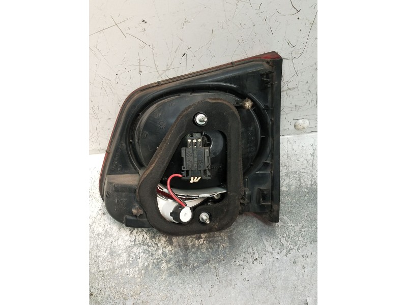 Recambio de piloto trasero izquierdo interior para volkswagen tiguan (5n1) advance referencia OEM IAM 5N0945093B  