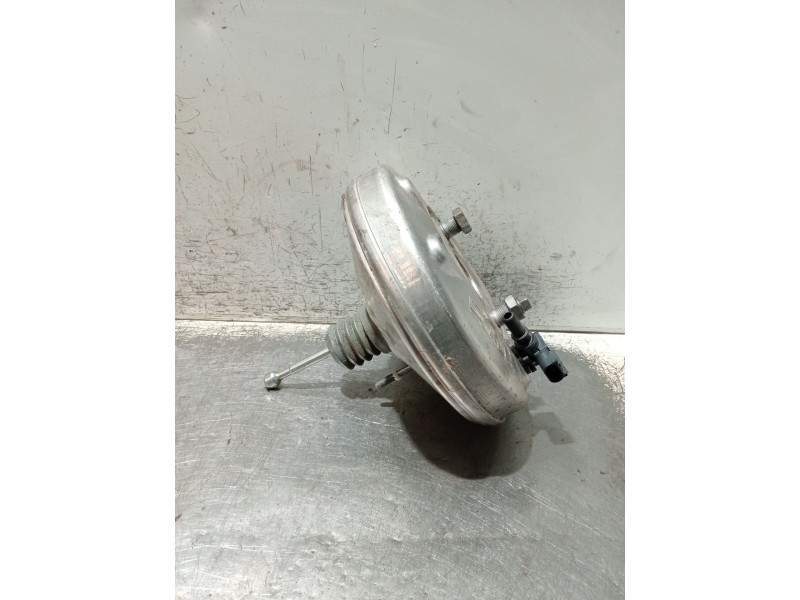 Recambio de servofreno para opel insignia b sports tourer (z18) 2.0 cdti (35) referencia OEM IAM 84034182 0204824392 367930711