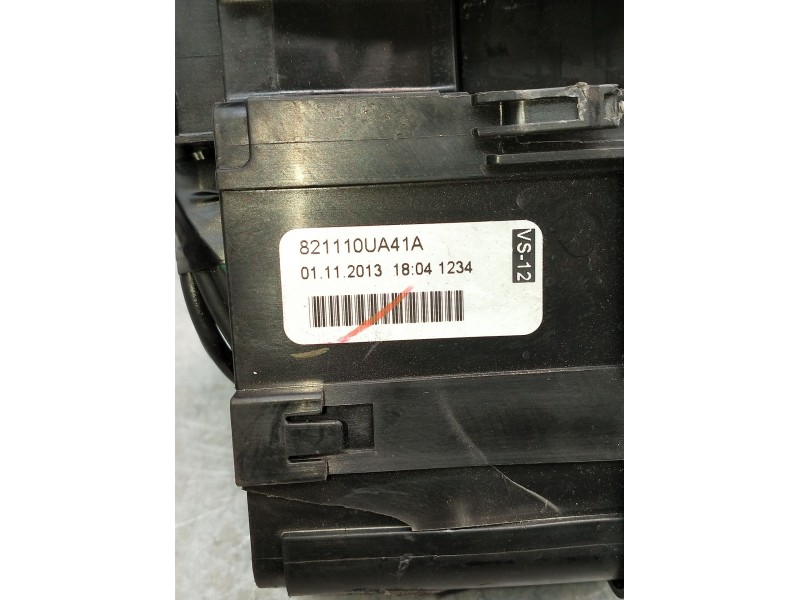 Recambio de caja reles / fusibles para toyota yaris live referencia OEM IAM   