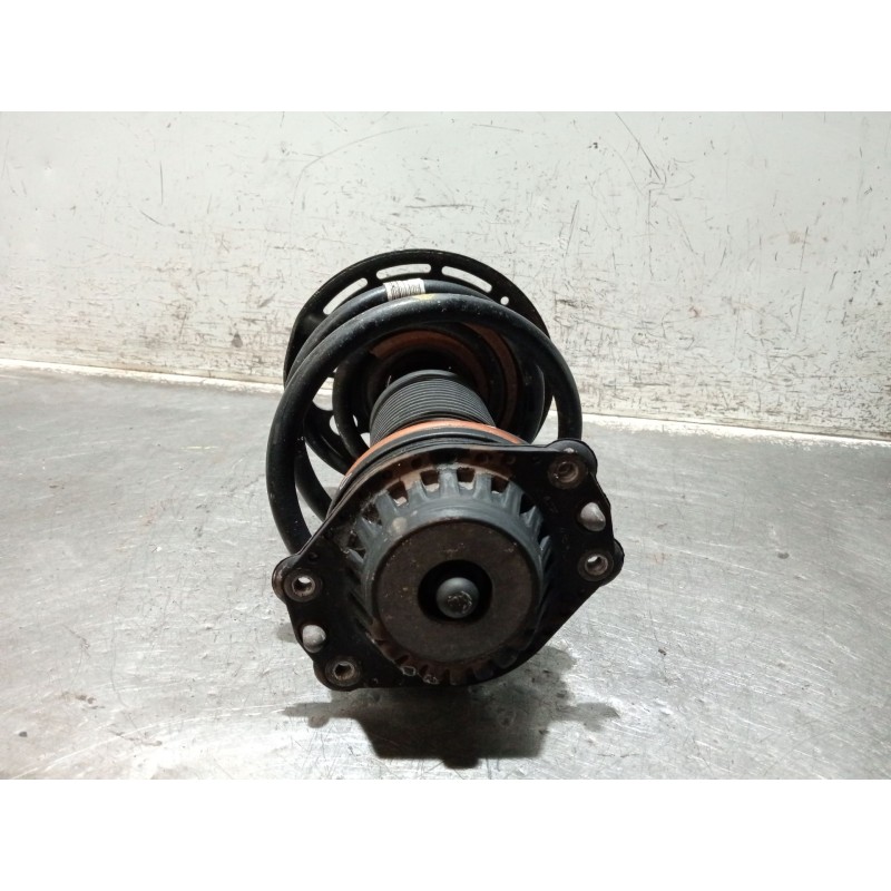 Recambio de amortiguador delantero izquierdo para opel insignia b sports tourer (z18) 2.0 cdti (35) referencia OEM IAM 84155687 