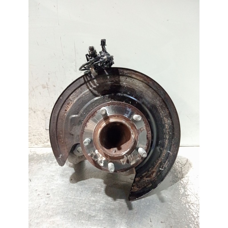 Recambio de mangueta trasera derecha para opel insignia b sports tourer (z18) 2.0 cdti (35) referencia OEM IAM 22949387  