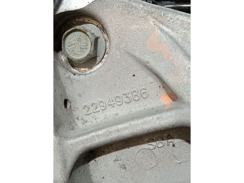 Recambio de mangueta trasera izquierda para opel insignia b sports tourer (z18) 2.0 cdti (35) referencia OEM IAM 22949386  