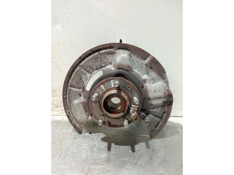 Recambio de mangueta delantera izquierda para opel insignia b sports tourer (z18) 2.0 cdti (35) referencia OEM IAM 23384197  