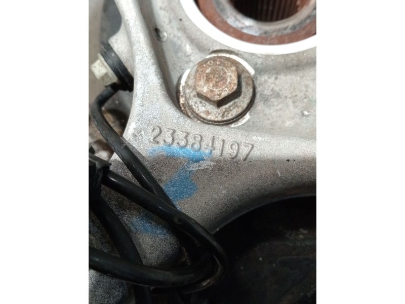 Recambio de mangueta delantera izquierda para opel insignia b sports tourer (z18) 2.0 cdti (35) referencia OEM IAM 23384197  