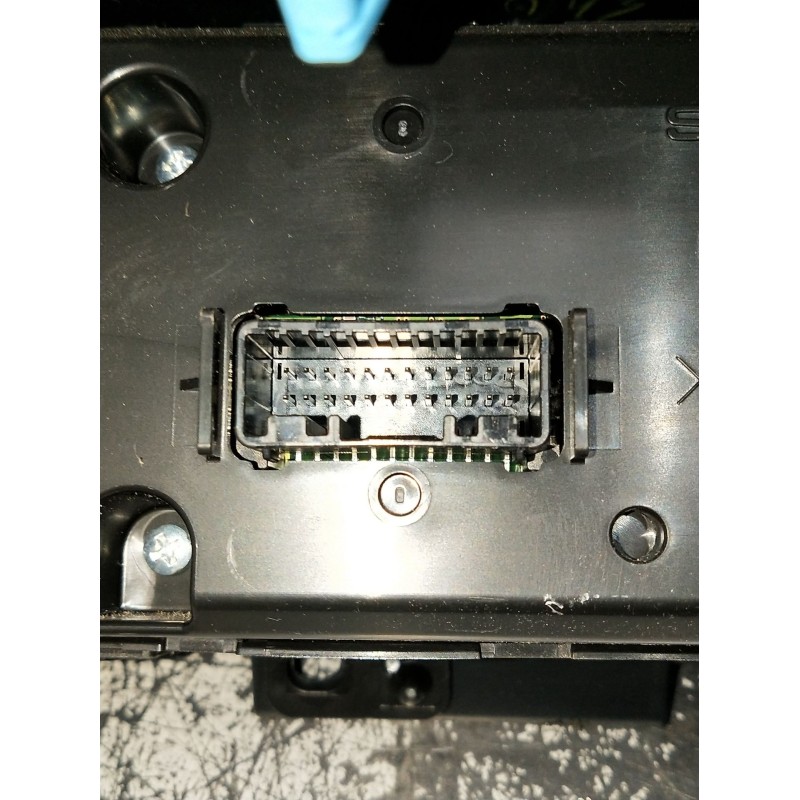 Recambio de pantalla multifuncion para subaru xv (gt) 2.0 i e-boxer awd (gte) referencia OEM IAM   