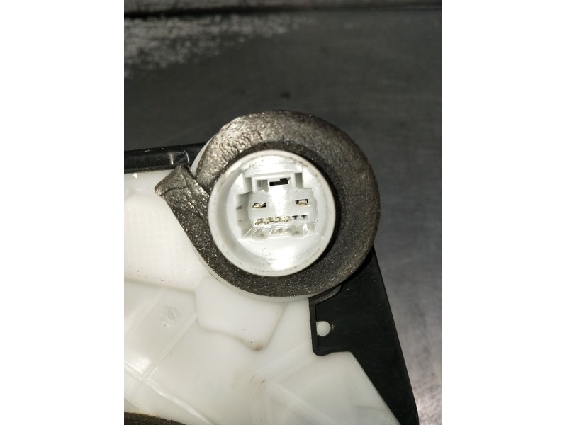 Recambio de motor cierre centralizado delantero derecho para subaru xv (gt) 2.0 i e-boxer awd (gte) referencia OEM IAM M5611480f