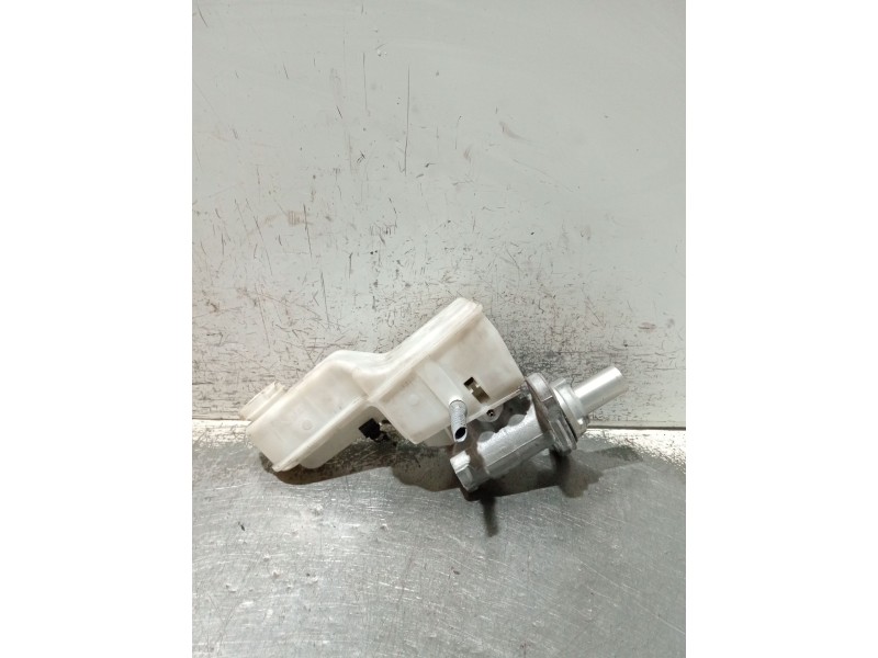 Recambio de bomba freno para opel insignia b sports tourer (z18) 2.0 cdti (35) referencia OEM IAM 811678 0204820762 17304869691