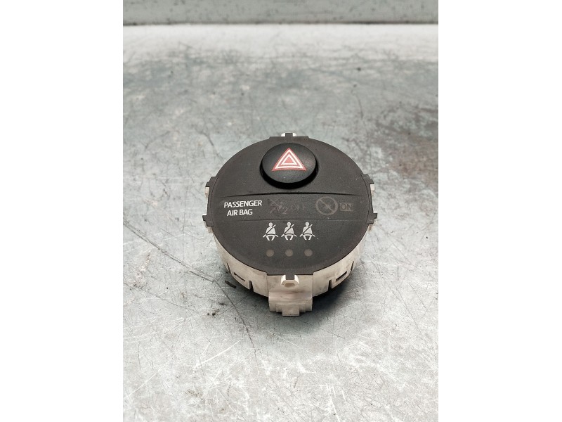 Recambio de mando multifuncion para toyota yaris live referencia OEM IAM 839500d050  