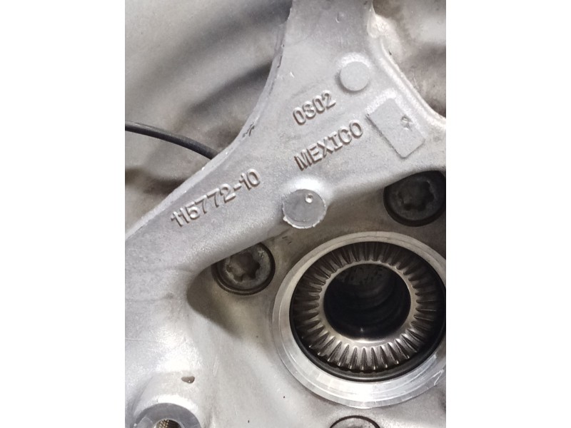 Recambio de mangueta trasera izquierda para bmw serie x3 (g01) referencia OEM IAM 11577210  