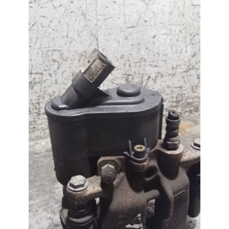 Recambio de pinza freno trasera izquierda para audi a6 berlina (4f2) 2.0 tdi referencia OEM IAM 01030286  