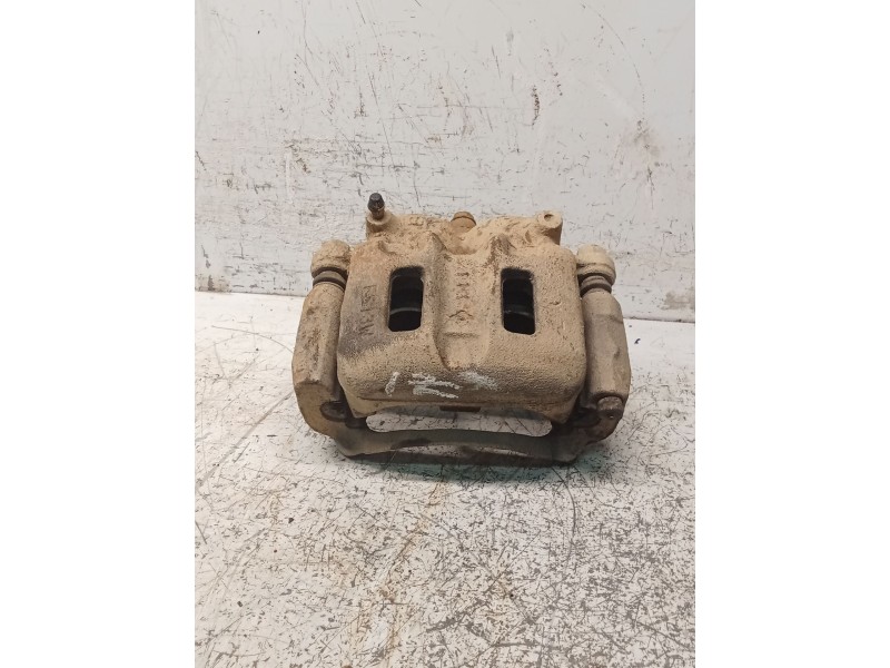 Recambio de pinza freno delantera izquierda para mitsubishi montero iv (v8_w, v9_w) 3.2 di-d 4wd (v98w, v88w) referencia OEM IAM