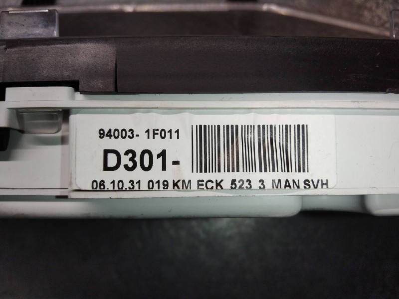 Recambio de cuadro instrumentos para kia sportage 2.0 crdi referencia OEM IAM 940031F011 D301 
