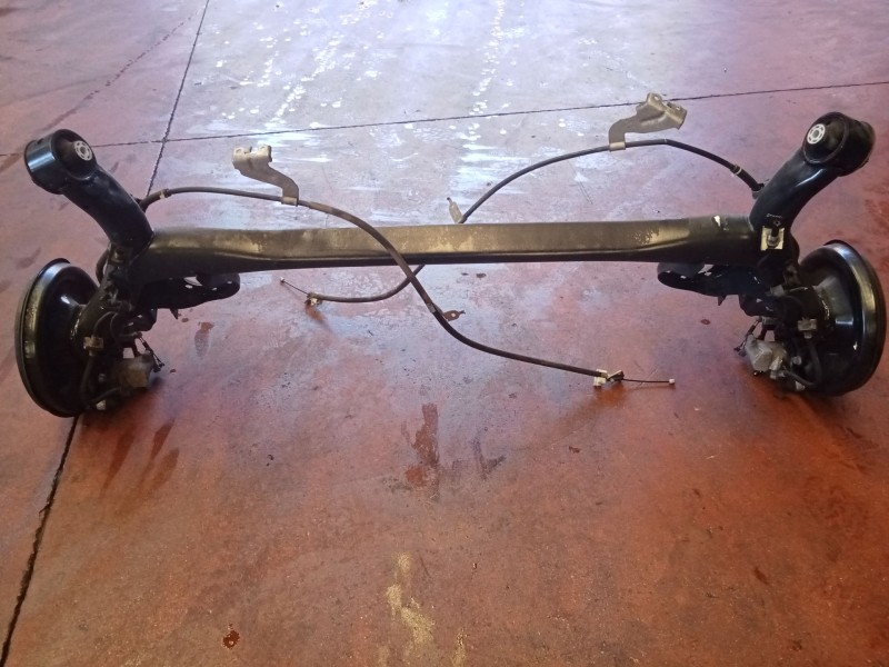 Recambio de puente trasero para toyota yaris active referencia OEM IAM   DISCO/ABS