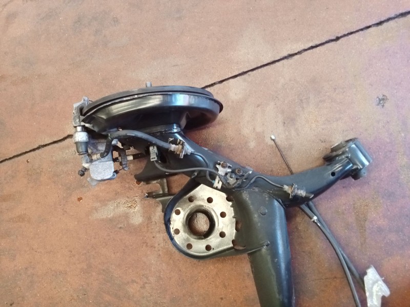 Recambio de puente trasero para toyota yaris active referencia OEM IAM   DISCO/ABS