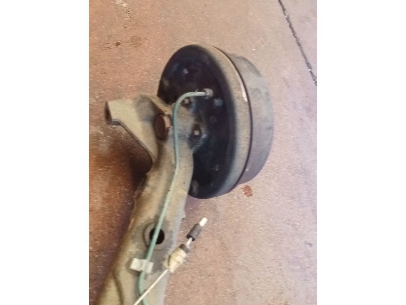 Recambio de puente trasero para renault clio i (b/c57_, 5/357_) 1.4 referencia OEM IAM   TAMBOR