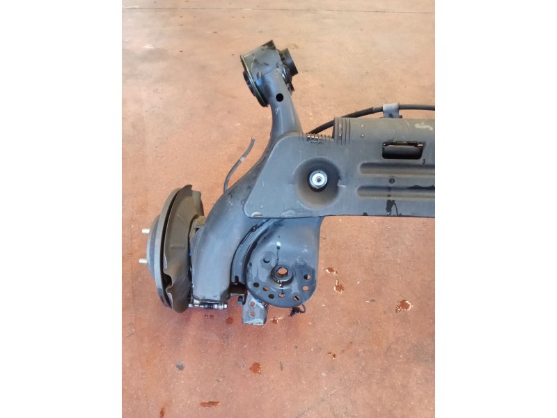 Recambio de puente trasero para ford puma referencia OEM IAM   