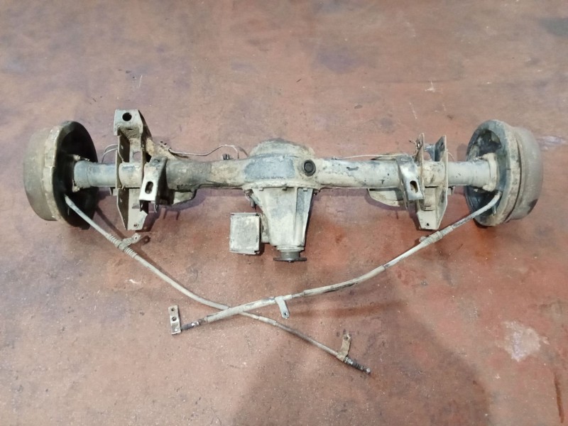 Recambio de puente trasero para mitsubishi galloper (hyundai) referencia OEM IAM  TAMBOR 