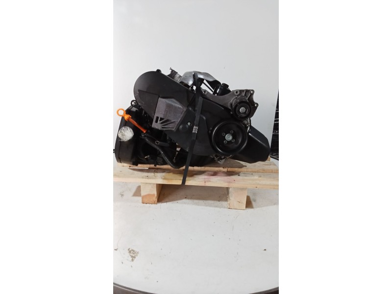 Recambio de motor completo para volkswagen polo berlina (6n1) concept referencia OEM IAM AER  338713