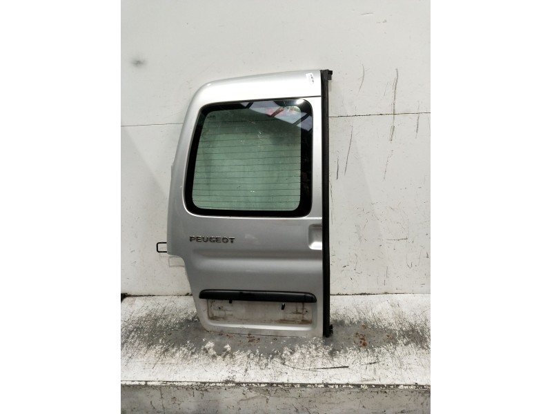 Recambio de puerta trasera izquierda para peugeot partner (s2) combi plus referencia OEM IAM  4p 