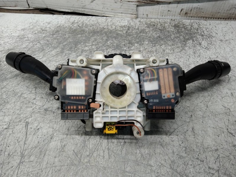 Recambio de mando luces para kia sportage 2.0 crdi referencia OEM IAM   