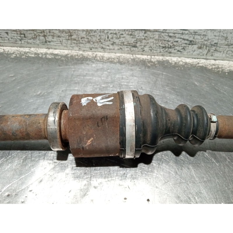 Recambio de transmision delantera derecha para renault megane ii classic berlina confort authentique referencia OEM IAM 82001980