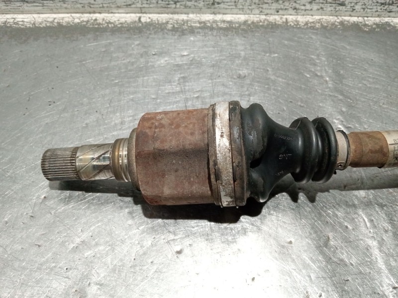 Recambio de transmision delantera izquierda para renault megane ii classic berlina confort authentique referencia OEM IAM 820019