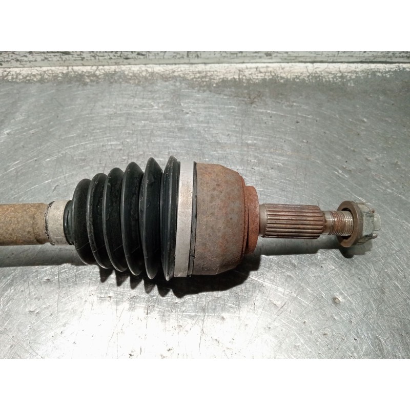 Recambio de transmision delantera izquierda para renault megane ii classic berlina confort authentique referencia OEM IAM 820019