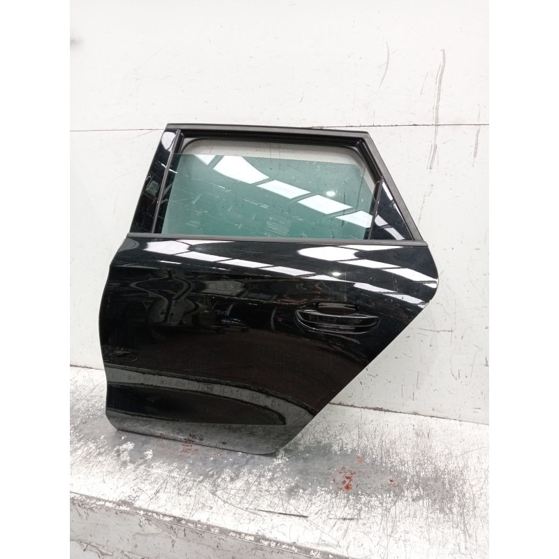Recambio de puerta trasera izquierda para seat leon sportstourer (kl8) referencia OEM IAM   