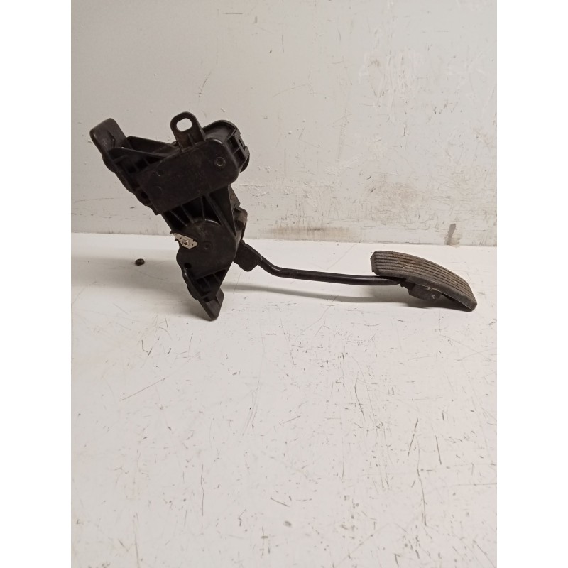 Recambio de potenciometro pedal para mitsubishi montero iv (v8_w, v9_w) 3.2 di-d 4wd (v98w, v88w) referencia OEM IAM APM30017  