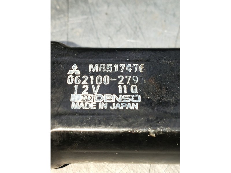 Recambio de elevalunas delantero derecho para mitsubishi montero (v20/v40) referencia OEM IAM mb517476 3p 