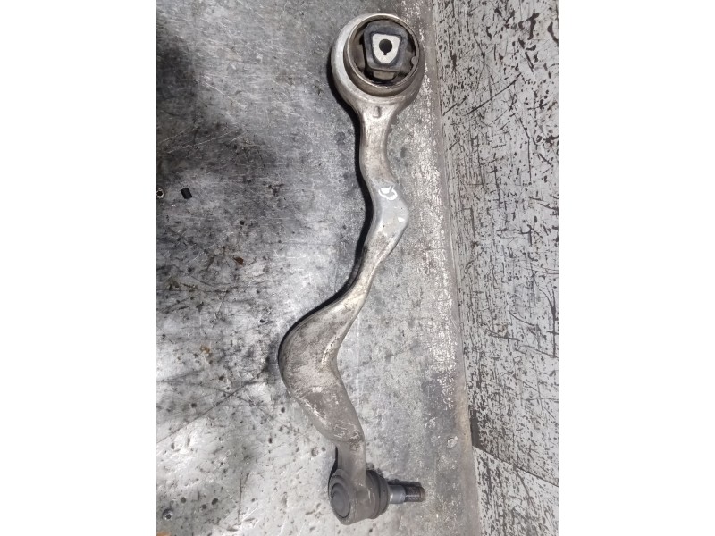 Recambio de brazo suspension inferior delantero izquierdo para bmw serie 1 berlina (e81/e87) 120d referencia OEM IAM   