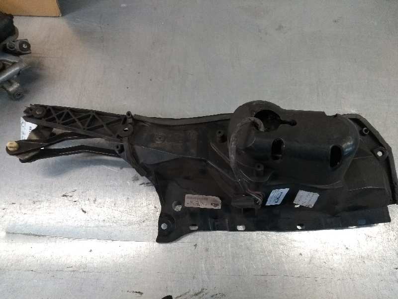 Recambio de motor limpia delantero para chrysler vision (lh) 3.5 cat referencia OEM IAM 4769120  
