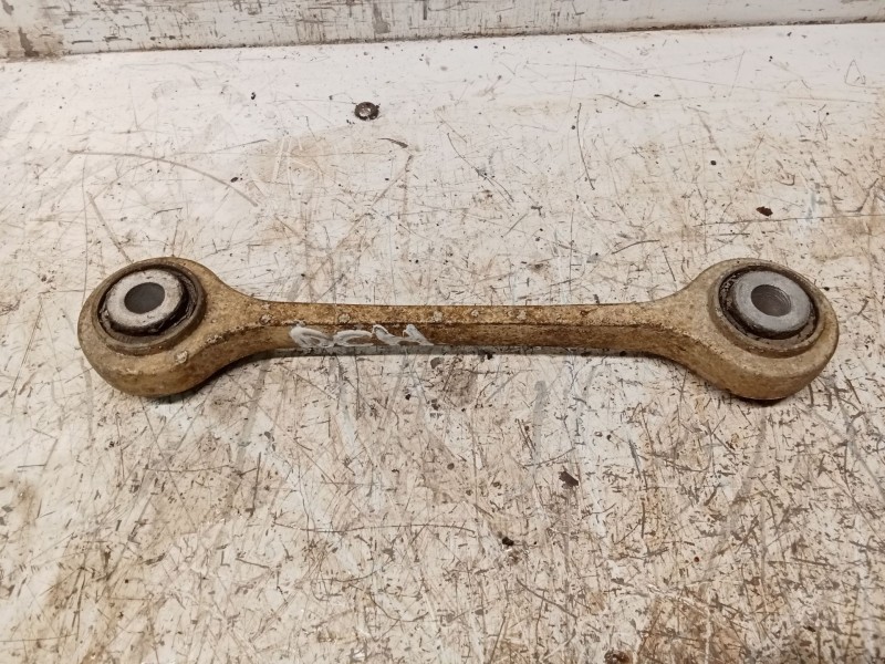 Recambio de brazo suspension inferior delantero derecho para volkswagen touareg (7la) tdi r5 referencia OEM IAM   