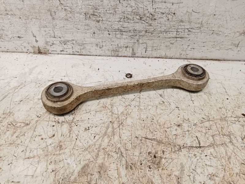 Recambio de brazo suspension inferior delantero izquierdo para volkswagen touareg (7la) tdi r5 referencia OEM IAM   