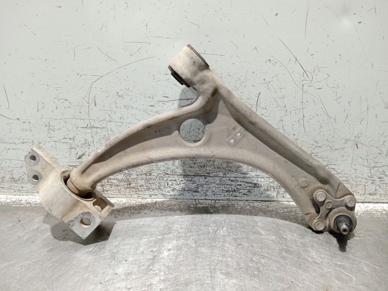 Recambio de brazo suspension inferior delantero derecho para seat alhambra (710, 711) 2.0 tdi referencia OEM IAM 3C0153D  