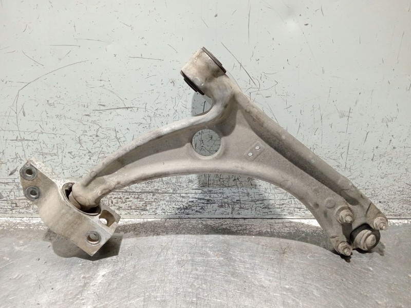 Recambio de brazo suspension inferior delantero izquierdo para seat alhambra (710, 711) 2.0 tdi referencia OEM IAM 3C0153D  
