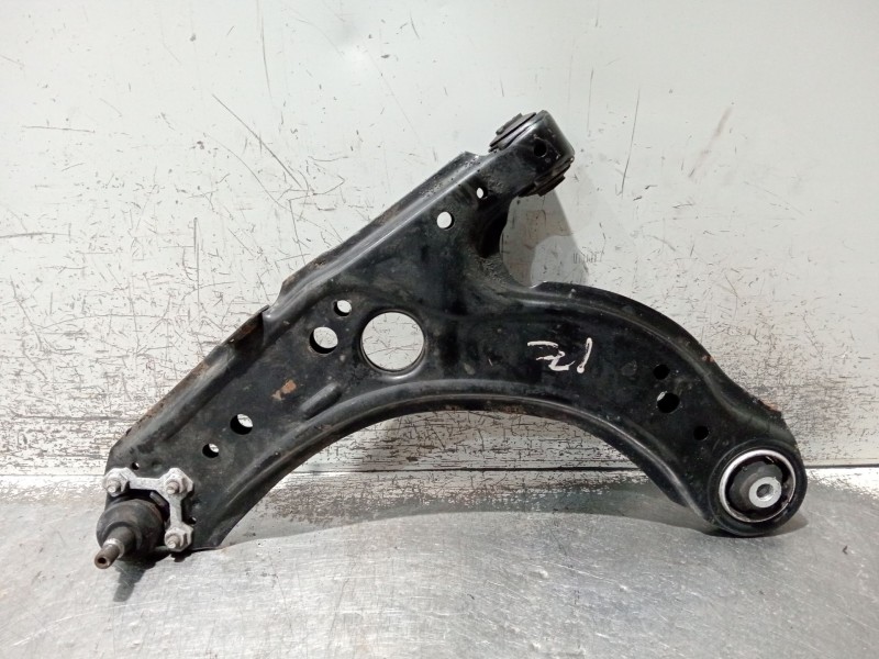 Recambio de brazo suspension inferior delantero izquierdo para audi a3 (8l) referencia OEM IAM   