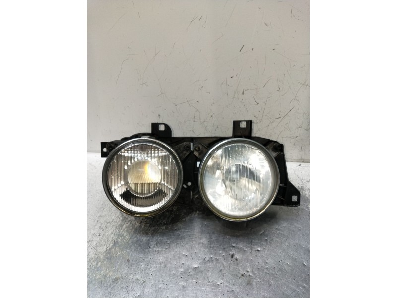 Recambio de faro derecho para bmw 5 (e34) 525 tds referencia OEM IAM 13174000  