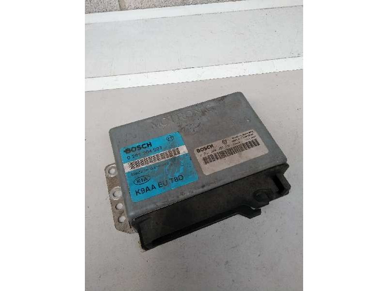 Recambio de centralita motor uce para kia clarus 1.8 cat referencia OEM IAM 0261204207 K9AAEUT8D 