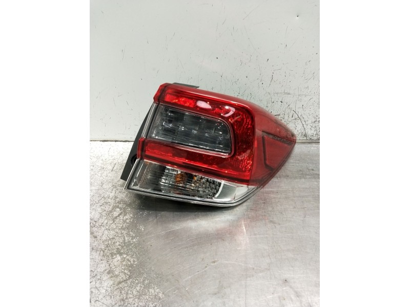 Recambio de piloto trasero derecho para subaru xv (gt) 2.0 i e-boxer awd (gte) referencia OEM IAM 84201FL101  