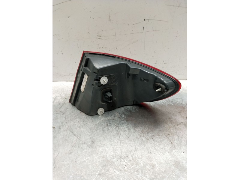 Recambio de piloto trasero izquierdo para bmw serie 5 lim. (f10) 525d xdrive referencia OEM IAM   