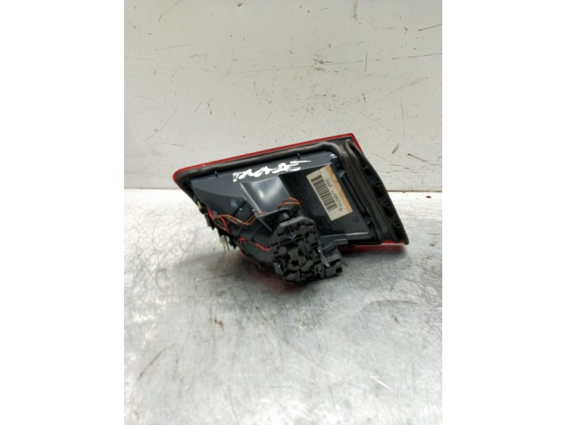 Recambio de piloto trasero derecho interior para bmw serie 5 lim. (f10) 525d xdrive referencia OEM IAM 632172032269092zt01023502