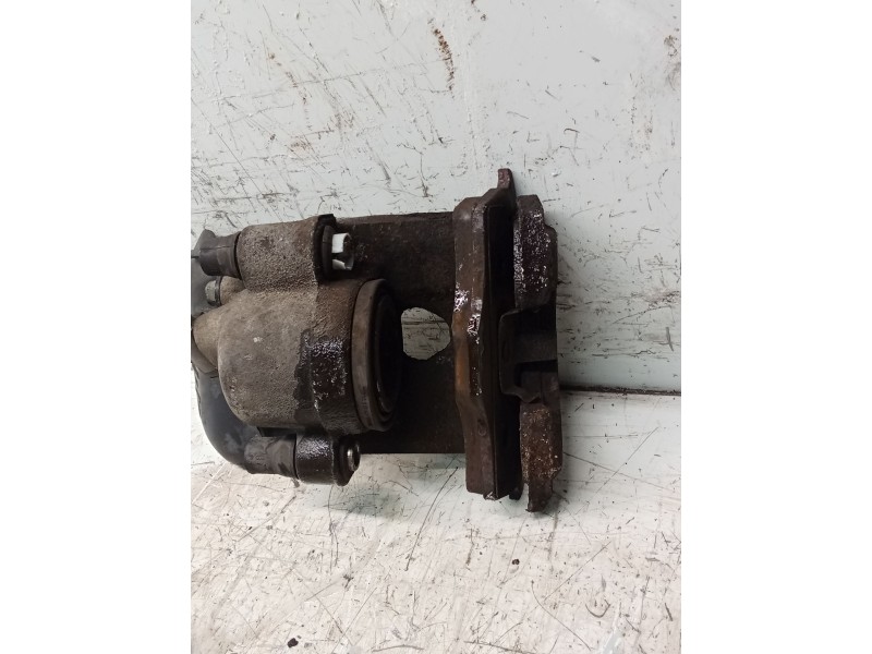 Recambio de pinza freno delantera derecha para volkswagen polo berlina (6n1) concept referencia OEM IAM   