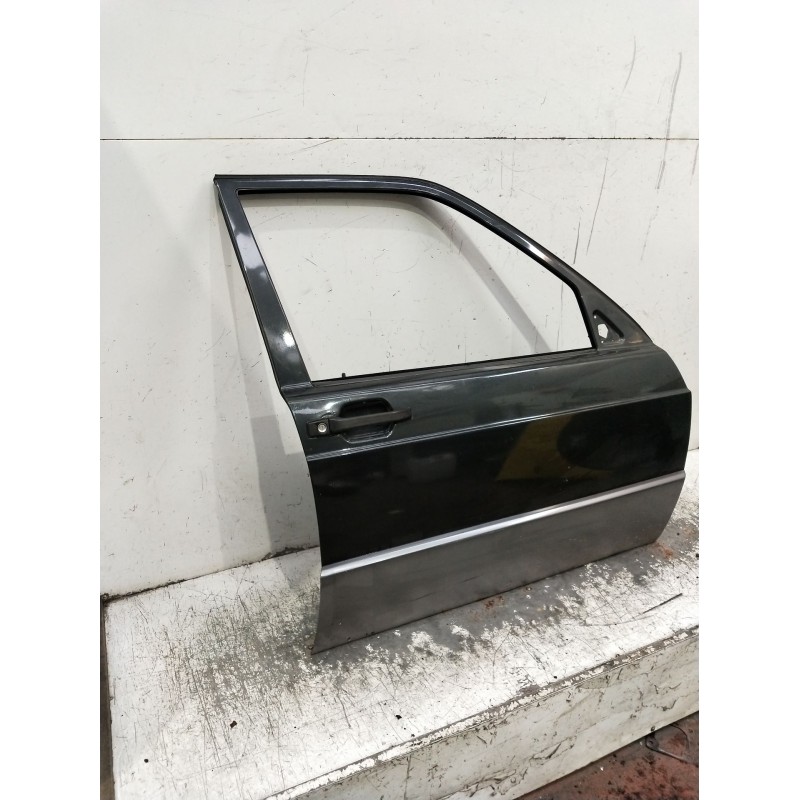 Recambio de puerta delantera derecha para mercedes-benz clase c (w201) berlina referencia OEM IAM  5p 