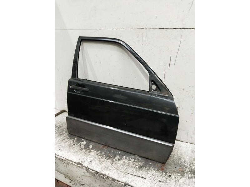 Recambio de puerta delantera derecha para mercedes-benz clase c (w201) berlina referencia OEM IAM  5p 